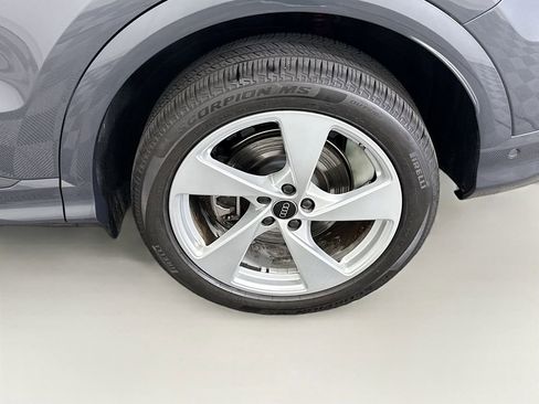 Certified 2025 Audi Q5 Premium Plus w/ Premium Plus image 30