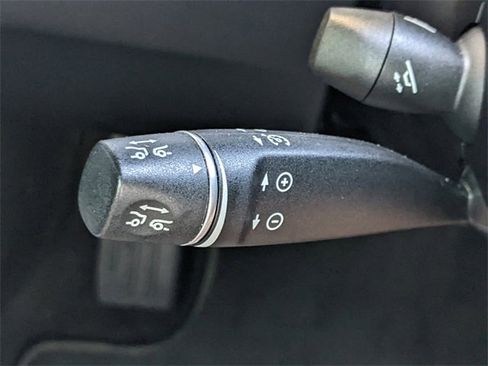 Used 2016 Tesla Model S 70 image 22