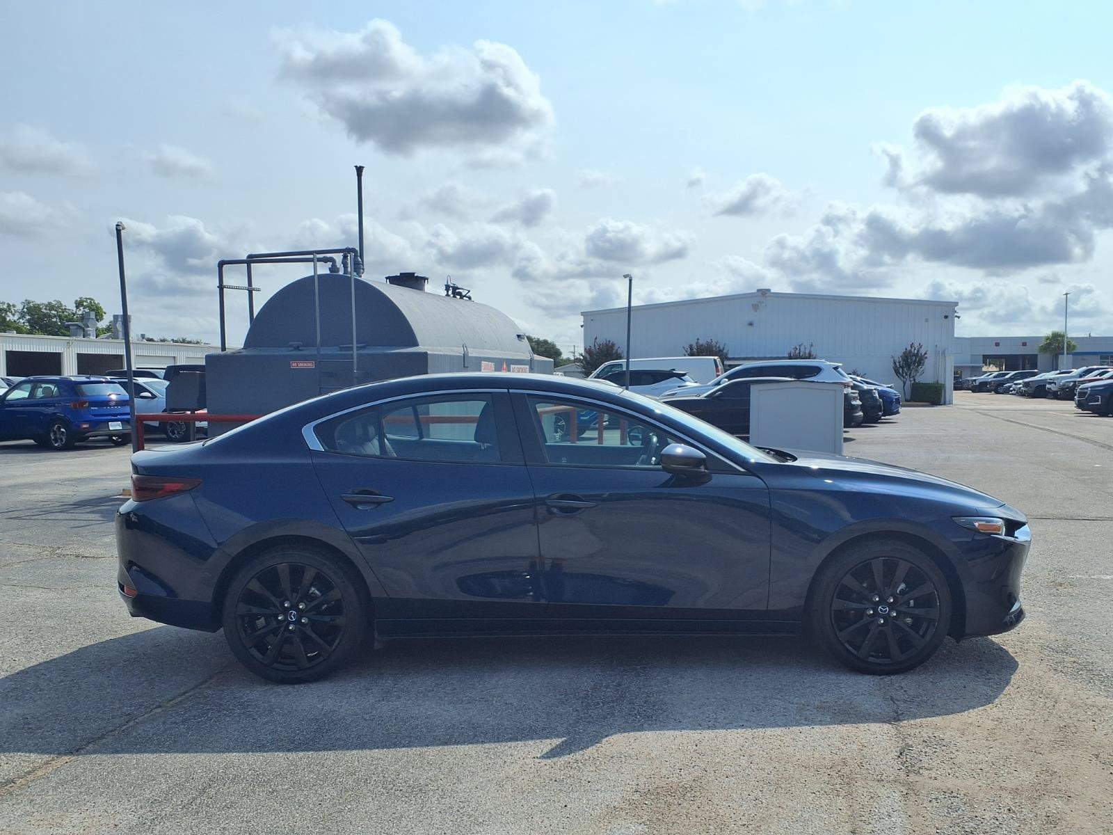 Used 2024 MAZDA MAZDA3 s FWD image 22