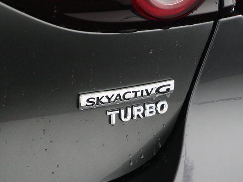 New 2026 MAZDA MAZDA3 Hatchback w/Premium Plus Pkg image 35