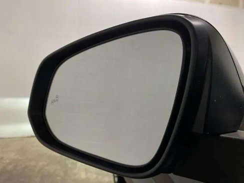 Used 2025 Toyota Tacoma SR5 image 78