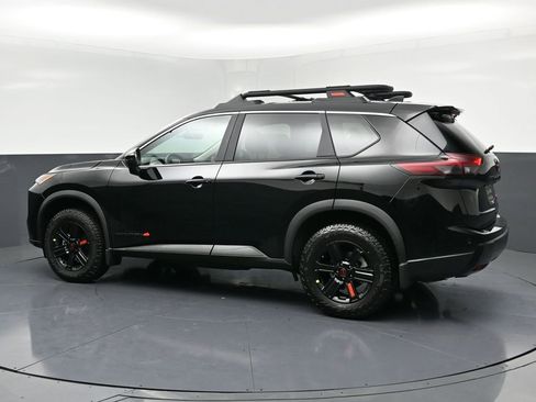 New 2026 Nissan Rogue SV w/ Rock Creek Premium Package image 27