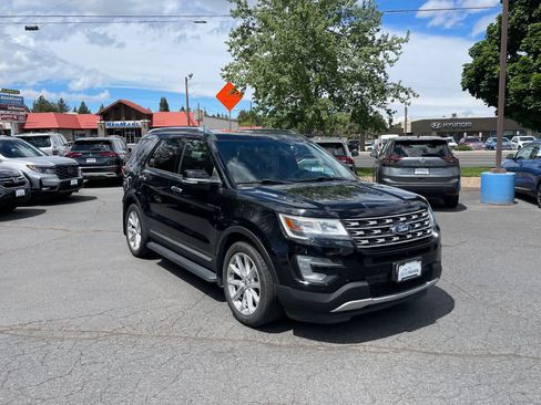 Used 2016 Ford Explorer Limited AWD/4WD image 7