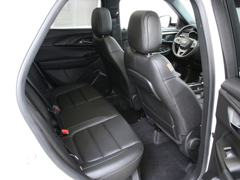 Used 2023 Chevrolet TrailBlazer ACTIV w/ Sun and Liftgate Package image 30