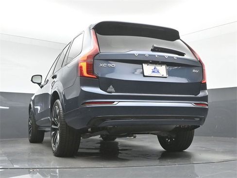New 2026 Volvo XC90 B6 Ultra w/ Protection Package Premier image 39