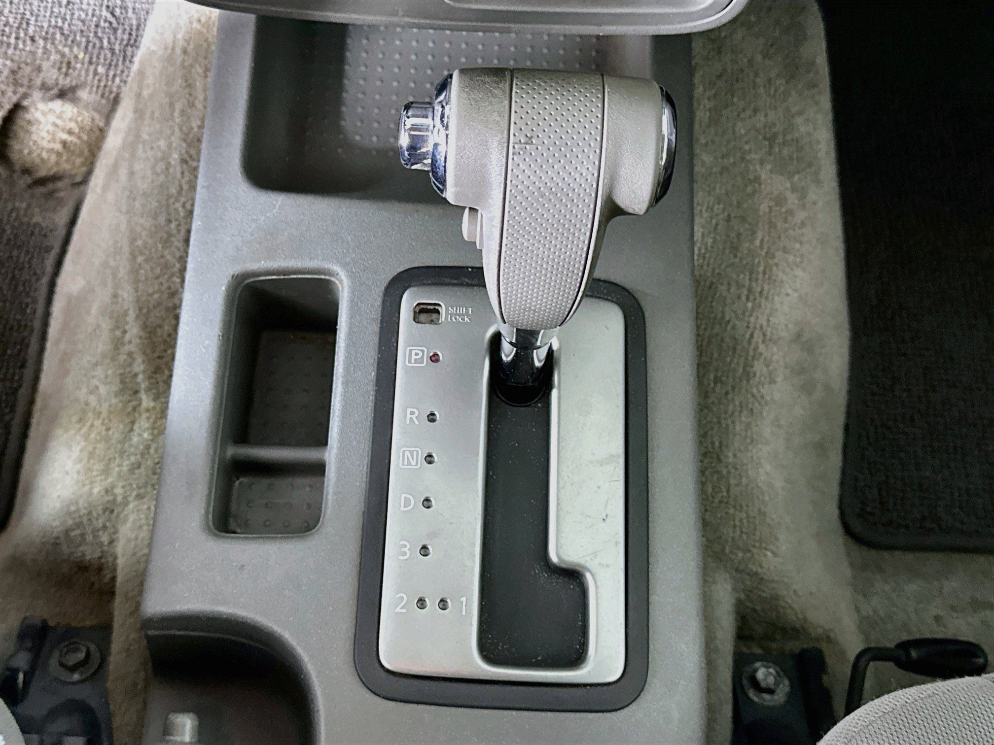 Used 2012 Nissan Frontier SV w/ SV Premium Utility Pkg RWD image 23