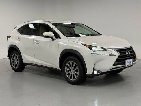 Used 2016 Lexus NX 200t FWD image 5