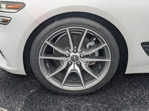 Used 2023 Genesis G70 2.0T RWD image 13