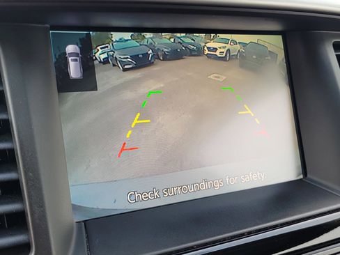 Used 2020 Nissan Pathfinder SV w/ Cargo Package image 28