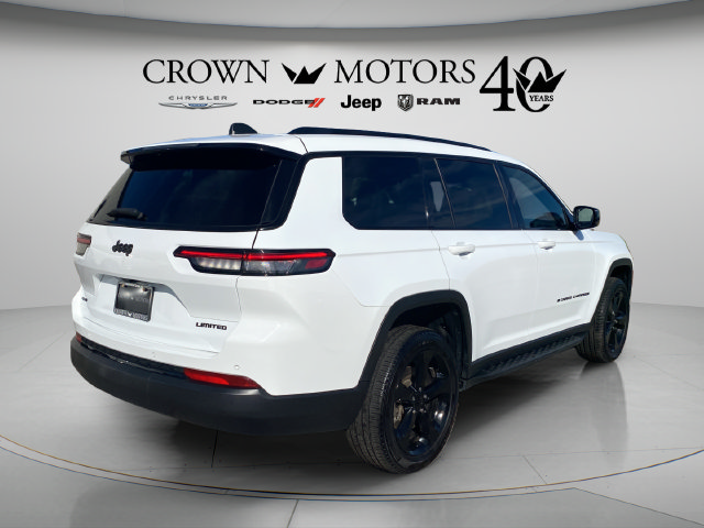 Used 2024 Jeep Grand Cherokee L Limited w/ Black Appearance Package AWD/4WD image 5