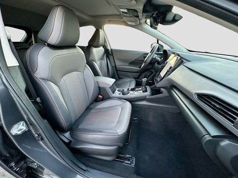 Used 2025 Subaru Crosstrek 2.5i Limited w/ Crosstrek Mirror Package image 38