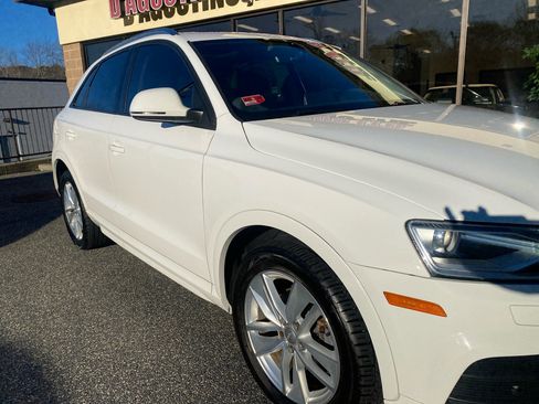 Used 2017 Audi Q3 2.0T Premium image 30