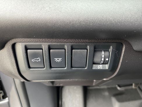 Used 2023 Subaru Ascent Touring image 14