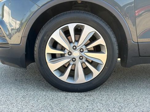 Used 2018 Buick Encore Preferred FWD image 2