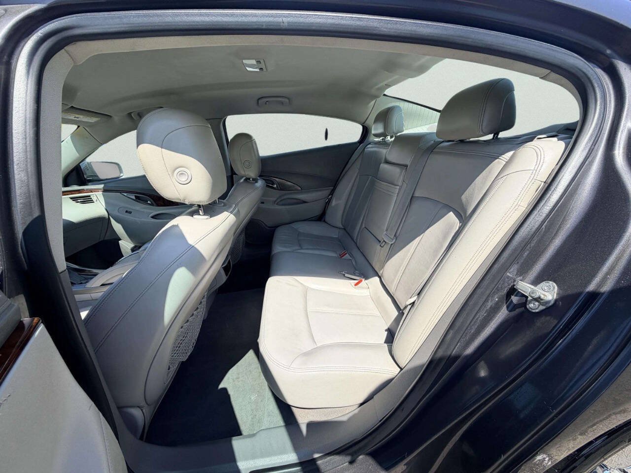 Used 2012 Buick LaCrosse Premium FWD image 16