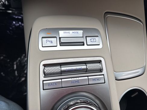 New 2025 Genesis GV70 3.5T Sport w/ Sport Prestige Package image 28