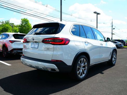 Used 2023 BMW X5 xDrive40i w/ Climate Comfort Package AWD/4WD image 5