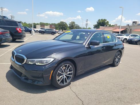 Used 2022 BMW 330i Sedan w/ Driving Assistance Package RWD image 7