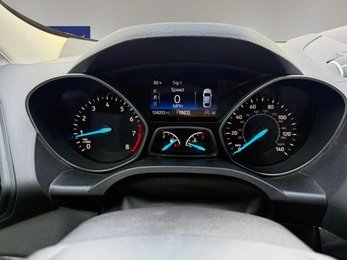 Used 2019 Ford Escape SEL AWD/4WD image 16