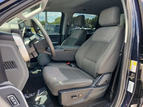Certified 2025 Ford F250 XLT AWD/4WD image 18