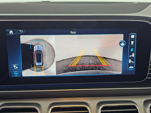 Used 2024 Mercedes-Benz GLE 450e GLE 450e Plug-In Hybrid image 28