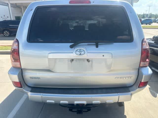 Used 2004 Toyota 4Runner SR5 AWD/4WD image 15