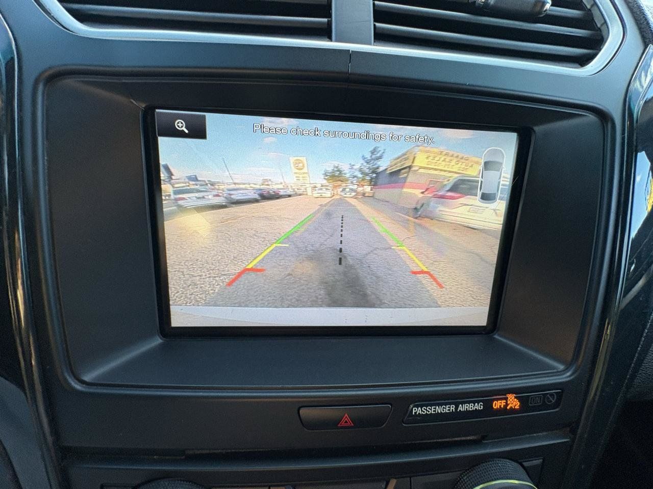 Used 2016 Ford Explorer XLT w/ Equipment Group 201A FWD image 13