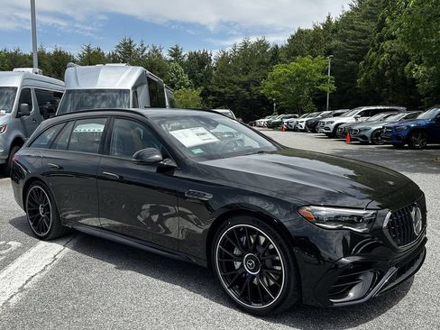 New 2026 Mercedes-Benz E 53 AMG e 4MATIC Wagon image 2