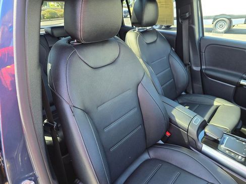Used 2022 Mercedes-Benz GLA 250 4MATIC image 40