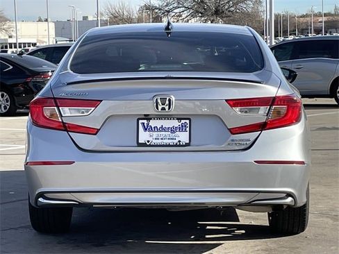 Used 2022 Honda Accord Sport image 5