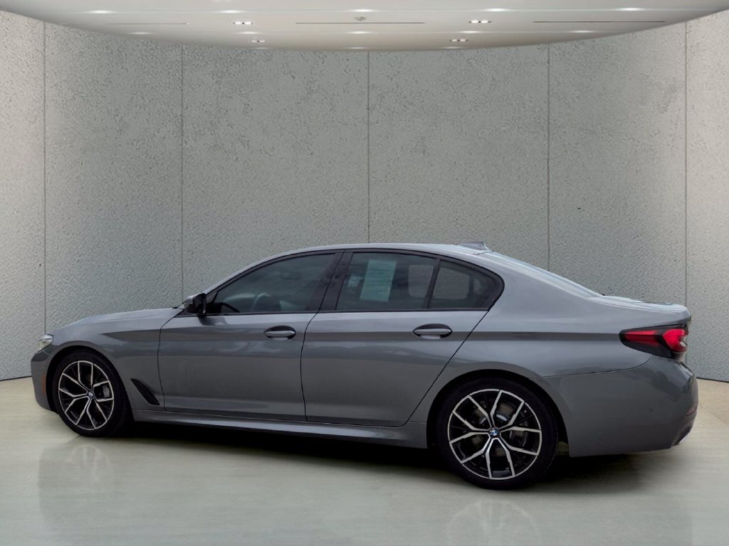 Used 2023 BMW 530i w/ M Sport Package RWD image 8