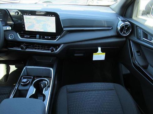 New 2026 Chevrolet Equinox LT image 14