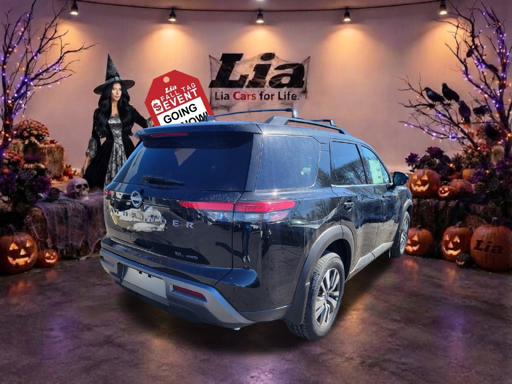 New 2026 Nissan Pathfinder SL AWD/4WD image 3