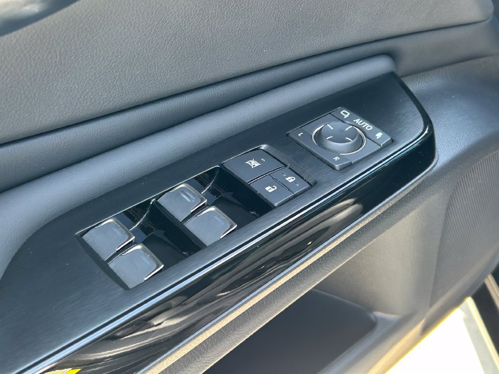 Used 2025 Lexus ES 350 w/ Premium Package FWD image 23