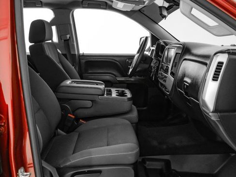 Used 2018 GMC Sierra 1500 SLE w/ SLE Value Package image 30