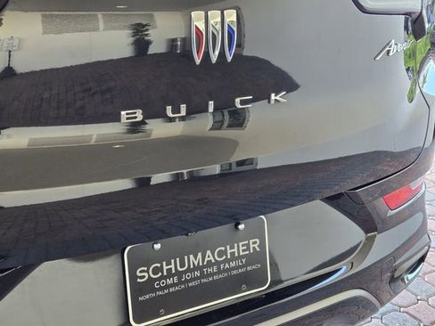 Used 2024 Buick Encore GX Avenir w/ Avenir Technology Package image 10