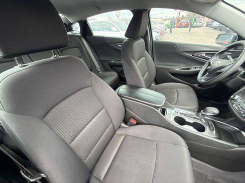 Used 2024 Chevrolet Malibu LT FWD image 8