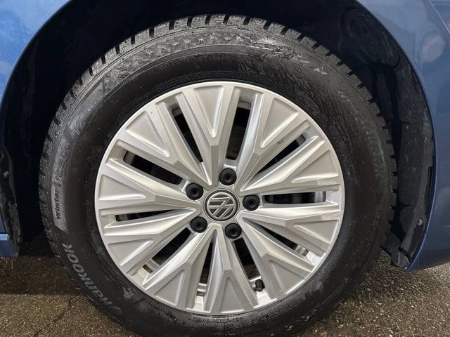 Used 2019 Volkswagen Jetta S w/ Driver Assistance Package FWD image 9