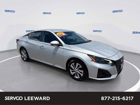 Used 2023 Nissan Altima 2.5 S FWD image 1