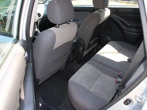 Used 2008 Toyota Matrix FWD image 14