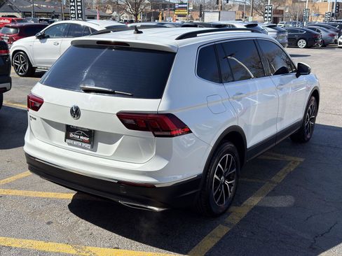 Used 2021 Volkswagen Tiguan SE image 7