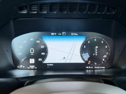 Used 2017 Volvo XC90 T6 Inscription w/ Vision Package image 56