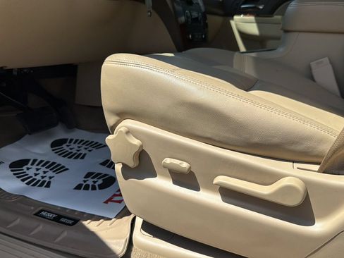 Used 2013 Chevrolet Avalanche LT w/ All-Star Edition RWD image 10