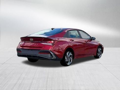 New 2025 Hyundai Elantra Sport image 16