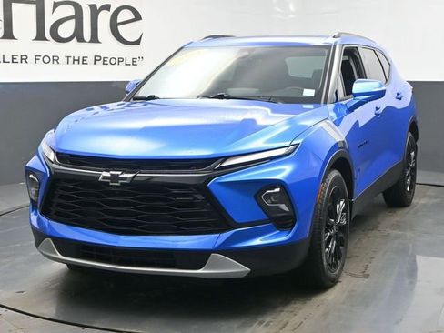Used 2024 Chevrolet Blazer LT w/ LPO, Black Sport Package AWD/4WD image 7