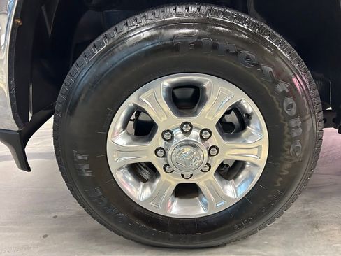 Used 2021 RAM 2500 Big Horn w/ Level 1 Equipment Group AWD/4WD image 19