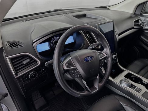 Used 2024 Ford Edge SEL AWD/4WD image 24