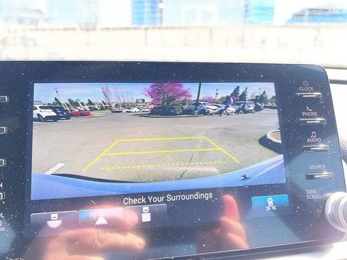 Used 2022 Honda Accord Sport image 8