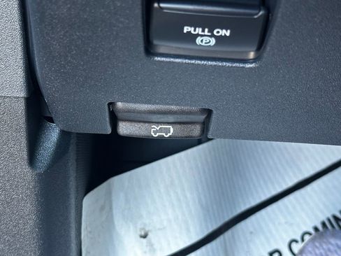 New 2025 Ford Bronco Badlands image 66