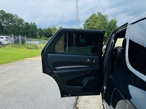 Used 2019 Dodge Durango R/T image 12